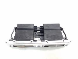 Mercedes-Benz CLS C218 X218 Griglia di ventilazione centrale cruscotto A21883007542A17