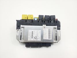 Mercedes-Benz S W220 Module de fusibles A0325458232