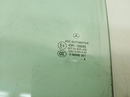 Mercedes-Benz GLK (X204) Szyba drzwi tylnych A2047350510