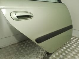 Toyota Avensis T220 Galinės durys 