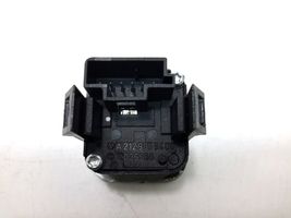 Mercedes-Benz B W246 W242 Muut kytkimet/nupit/vaihtimet A2129059400