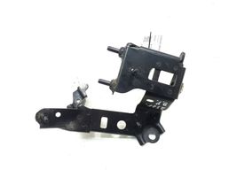 Lexus RX 450H ABS-pumpun kiinnike 4459048180