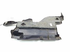 Toyota Yaris Autres pièces du tableau de bord 556060D010