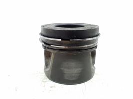 Mercedes-Benz A W169 Piston avec bielle A6400300417