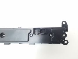 Mercedes-Benz ML W164 Leva/interruttore dell’indicatore di direzione e tergicristallo A1648702810