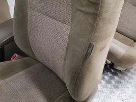 Toyota Land Cruiser (J120) Kit intérieur 