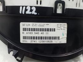 Mercedes-Benz ML W163 Geschwindigkeitsmesser Cockpit A1635404011