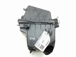 Toyota RAV 4 (XA40) Boîtier de filtre à air 1770036320