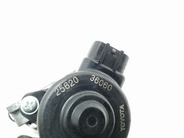 Toyota RAV 4 (XA40) EGR-venttiili 2562036060