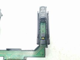 Mercedes-Benz C W202 Interruptor/palanca de limpiador de luz de giro A2028208210