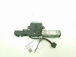 Mercedes-Benz C W202 Motor/activador A2028207542