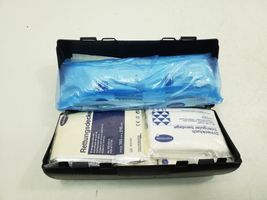 Mercedes-Benz S W220 First aid kit A2208600150