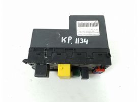 Mercedes-Benz E W210 Module de fusibles A0225455332