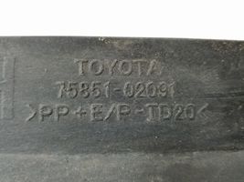 Toyota Auris 150 Kita išorės detalė 7585102081