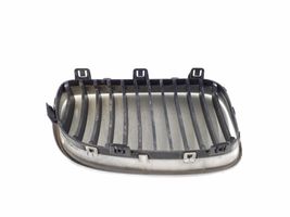 BMW 1 E81 E87 Grille de calandre avant 51137179655