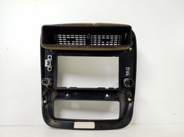 Ford Ranger Centrinės oro grotelės 7L541004302A