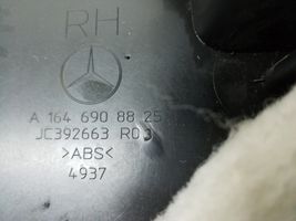 Mercedes-Benz ML W164 Altro elemento di rivestimento sottoporta/montante A1646908825