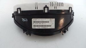 Mercedes-Benz ML W163 Tachimetro (quadro strumenti) A1635405911