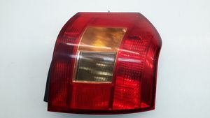 Toyota Corolla E120 E130 Lampa tylna 8155102140