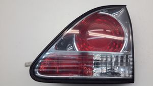 Lexus RX 300 Lampy tylnej klapy bagażnika 