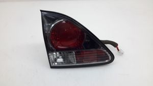 Lexus RX 300 Lampy tylnej klapy bagażnika 