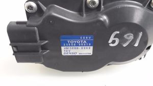 Toyota Avensis T270 EGR-venttiili 258000R010