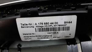 Mercedes-Benz A W176 Cendrier avant A1766804400