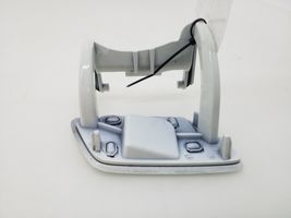 Mercedes-Benz A W176 Zaślepka spryskiwacza lampy przedniej A1768850056