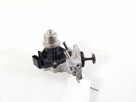 BMW 2 F46 Zawór EGR 8594492