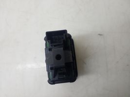 Mercedes-Benz E W212 Tailgate opening switch A2129059200