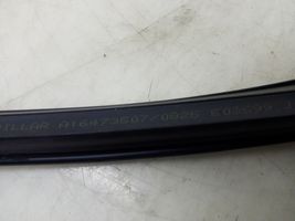 Mercedes-Benz ML W164 Altro elemento di rivestimento della portiera posteriore A1647350725