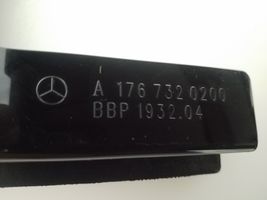 Mercedes-Benz A W176 Autres éléments de garniture de porte arrière A1767320200