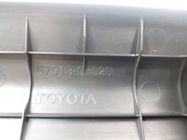 Toyota Verso Copertura del rivestimento del sottoporta anteriore 679130F020B0