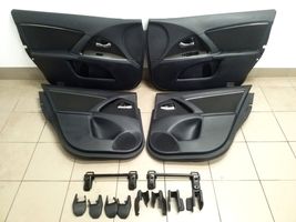 Toyota Avensis T270 Set interni 