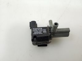 Toyota Corolla E120 E130 Turboahtimen magneettiventtiili 9008091218