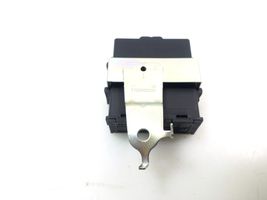 Toyota Avensis T270 Door control unit/module 8974105080