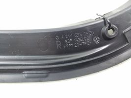 Mercedes-Benz E W211 Altro elemento di rivestimento bagagliaio/baule A2116930433