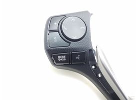 Toyota RAV 4 (XA40) Boutons / interrupteurs volant 
