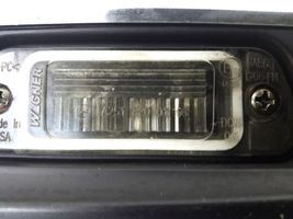 Mercedes-Benz R W251 Lampa oświetlenia tylnej tablicy rejestracyjnej A2517400593