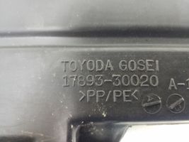 Toyota Land Cruiser (J120) Ilmansuodattimen kotelo 1789330020