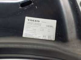 Volvo V70 Vano motore/cofano 