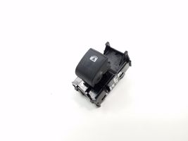 Toyota Prius Prime Interruttore di controllo dell’alzacristalli elettrico 8481047010