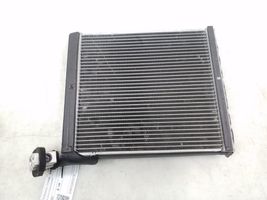 Toyota Avensis T270 Gaisa kondicioniera radiators (salonā) 8850102201