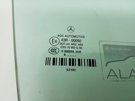 Mercedes-Benz E C207 W207 Szyba drzwi A2077250210