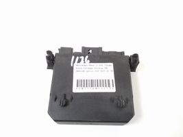 Mercedes-Benz C W203 Centralina/modulo portiere A2038202285