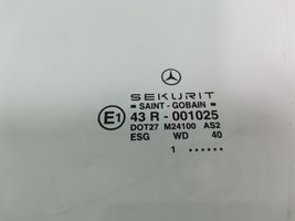 Mercedes-Benz E W210 Szyba drzwi A2107200118