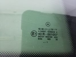 Mercedes-Benz CLC CL203 Finestrino/vetro retro A2036706012