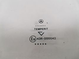 Mercedes-Benz Sprinter W901 W902 W903 W904 Etuoven ikkunalasi, coupe 