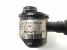 Mercedes-Benz CLK A209 C209 Ilmastointilaitteen putki (A/C) A6122300456