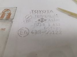 Toyota Yaris Verso Pagrindinis priekinių durų stiklas (dvidurio) 68110-52050